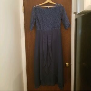 Lace Dress - Brand New  Never Worn Size Large (see photo of sizing chart)